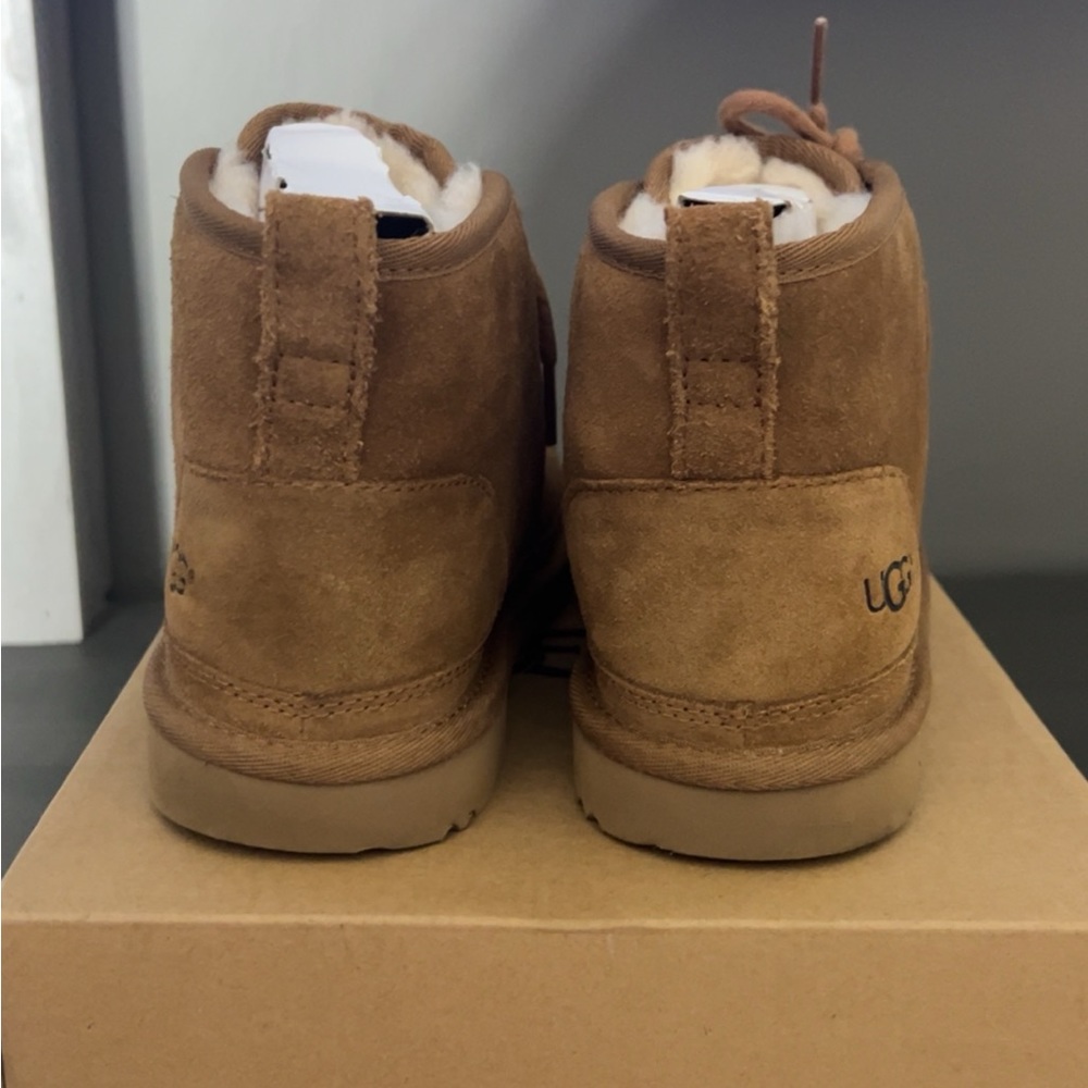 Neumel II Boot - Picture 2 of 7